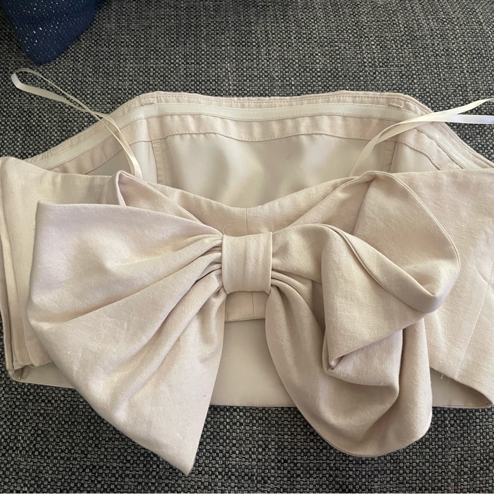 Anthropologie. NWT. Strapless Bow Top